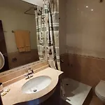 Ξενοδοχείο Bora